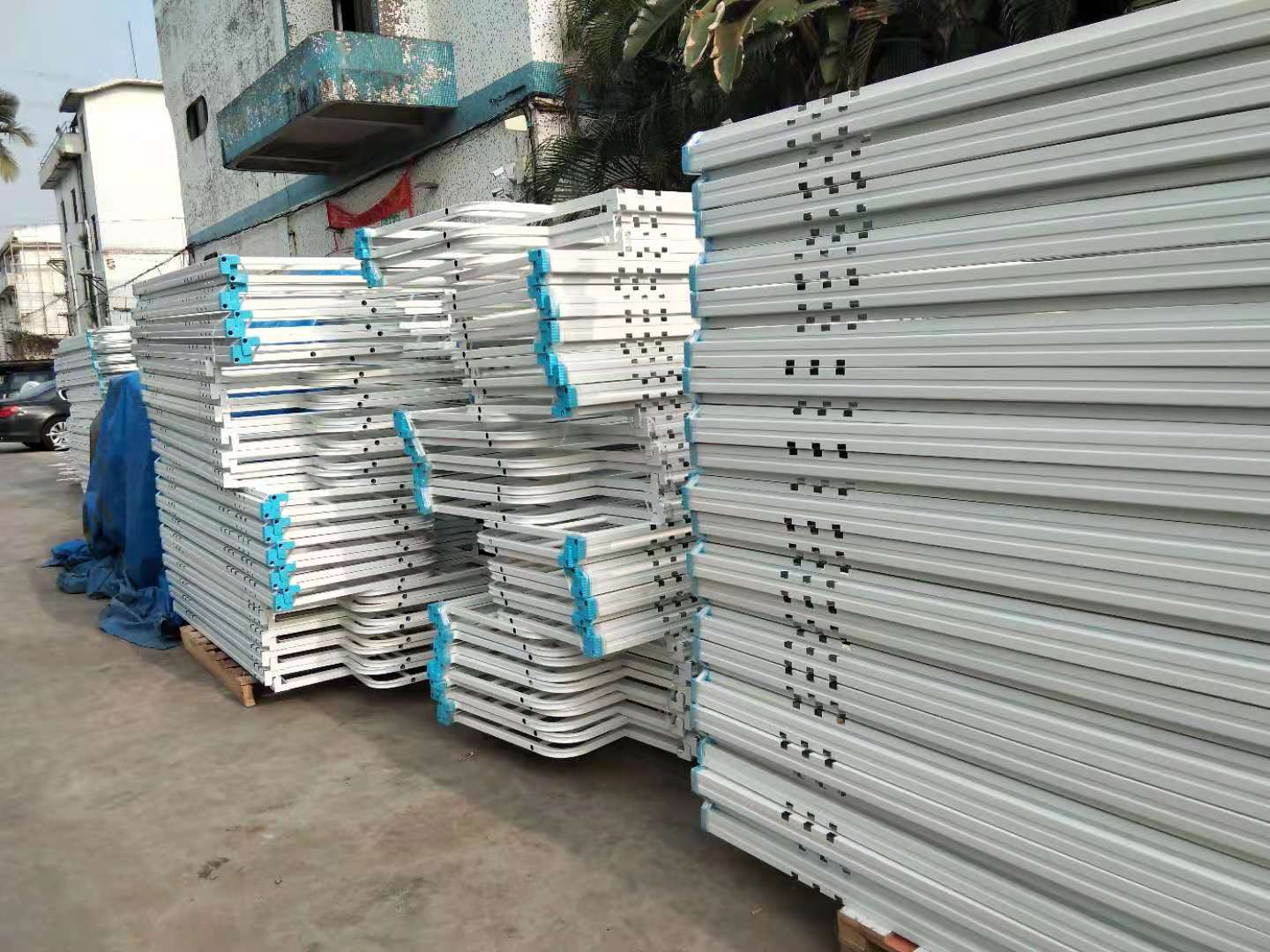 厂区堆满铁床，怎么办？